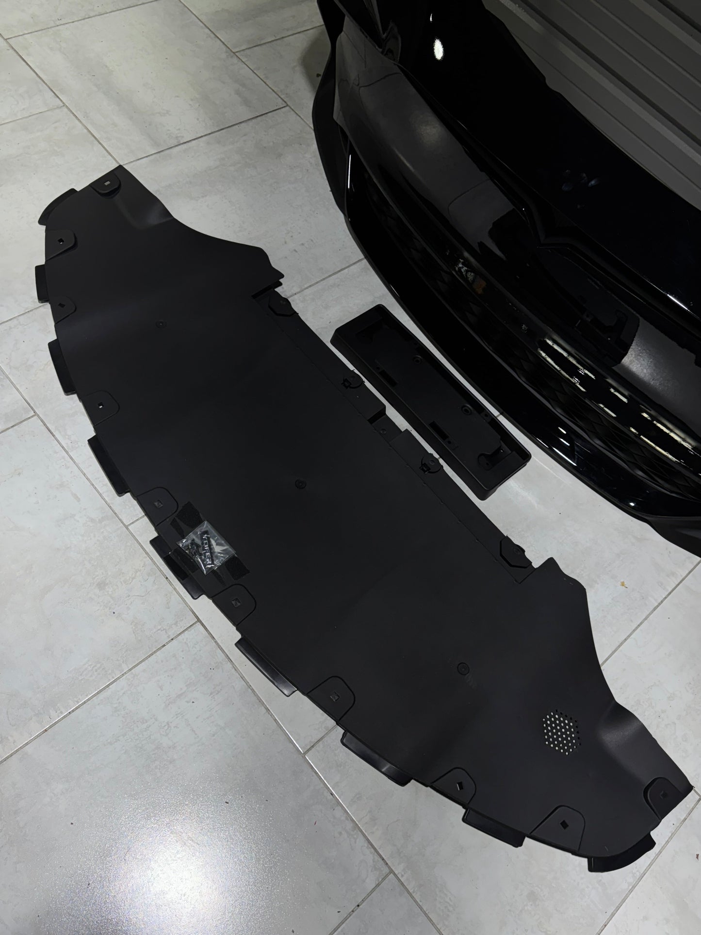 Tesla Model Y / Performance 2021-ON with Aftermarket Parts - Loong Flames Max Front Bumper PP from Yofer.co