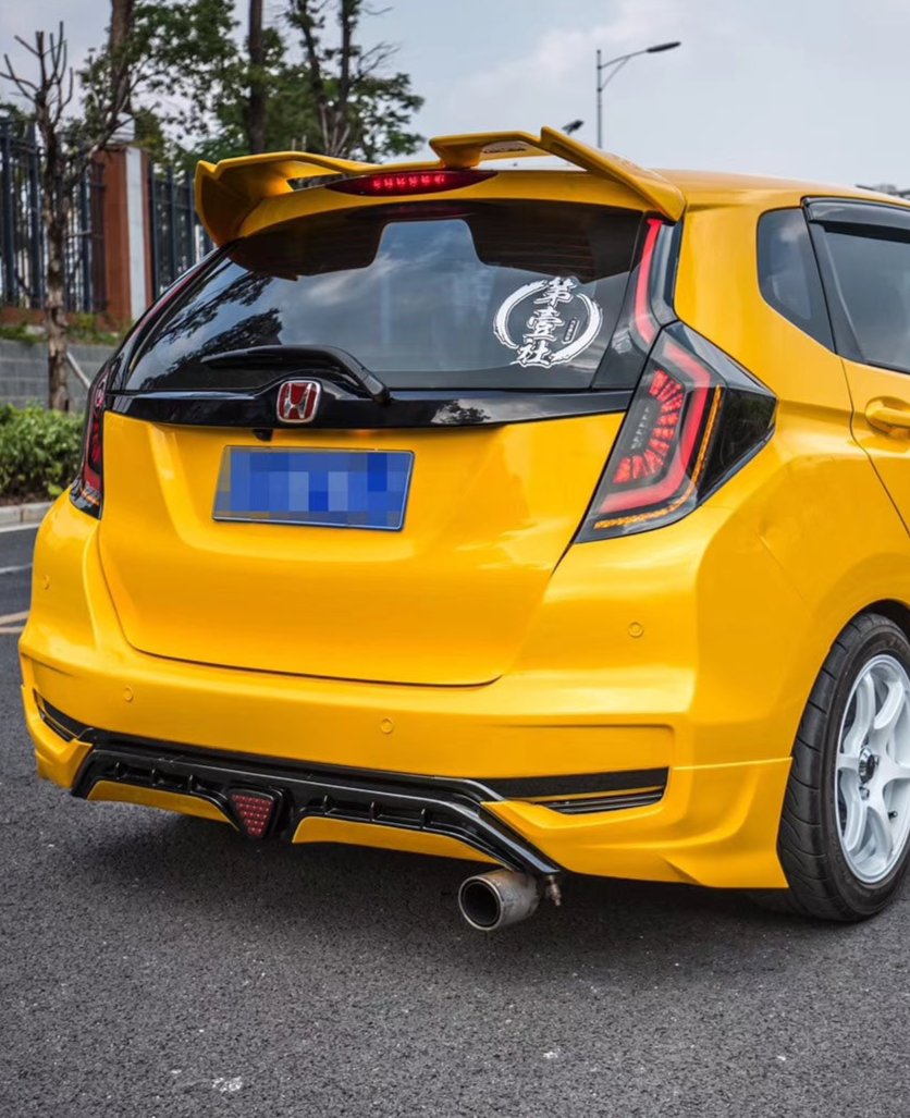 Honda Fit 3rd Gen GK3 GK4 GK5 GK6 GK7 GH7 GP5 GP6 2018 2019 2020 with Aftermarket Parts - Rear Diffuser & Canards PP from Yofer.co