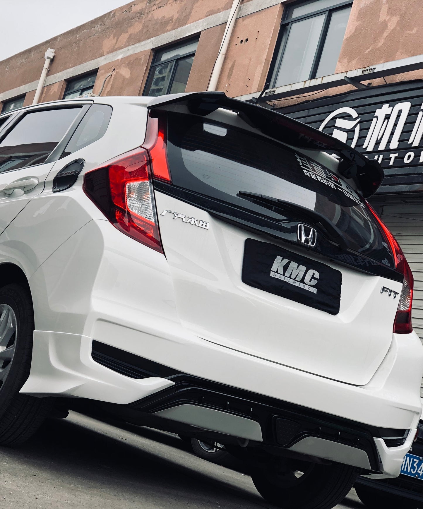 Honda Fit 3rd Gen GK3 GK4 GK5 GK6 GK7 GH7 GP5 GP6 2018 2019 2020 with Aftermarket Parts - Rear Roof Spoiler ABS from Yofer.co