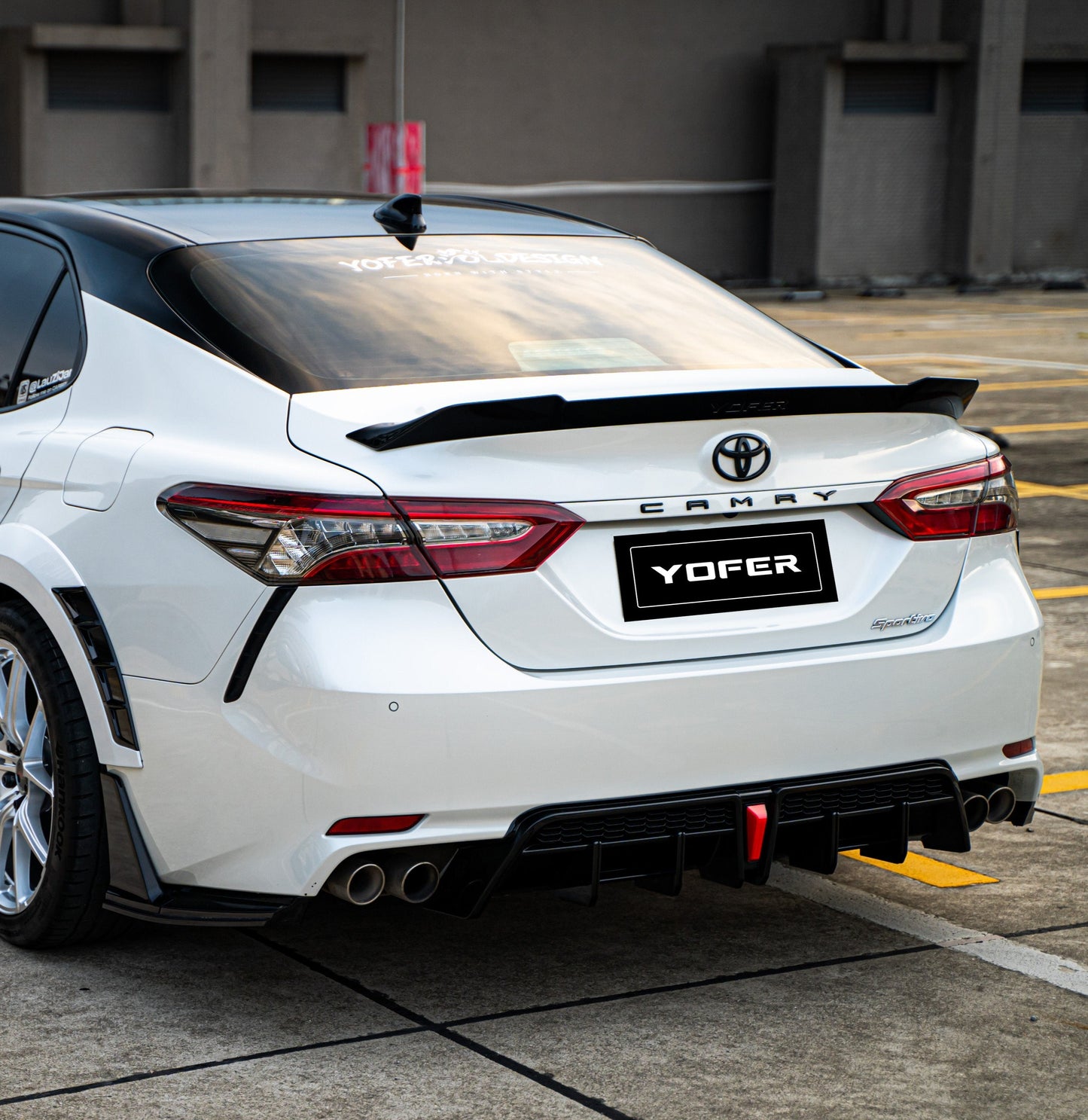 Toyota Camry 8th Gen XV70 SE XSE 2018-2024 with Aftermarket Parts - V1 Style Diffuser & Canards PP from Yofer.co