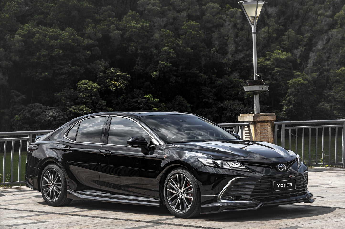 Toyota Camry 8th Gen XV70 LE XLE 2021-2024 with Aftermarket Parts - Front Lip Splitter PP from Yofer.co