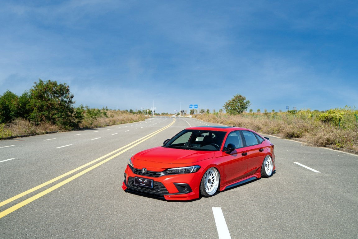 Honda Civic 11th Gen FE1 FE2 FE4 2022 2023 2024 & Civic 11th Gen FL1 FL2 FL4 2022 2023 2024 with Aftermarket Parts - V2 Style Side Skirts PP from Yofer.co