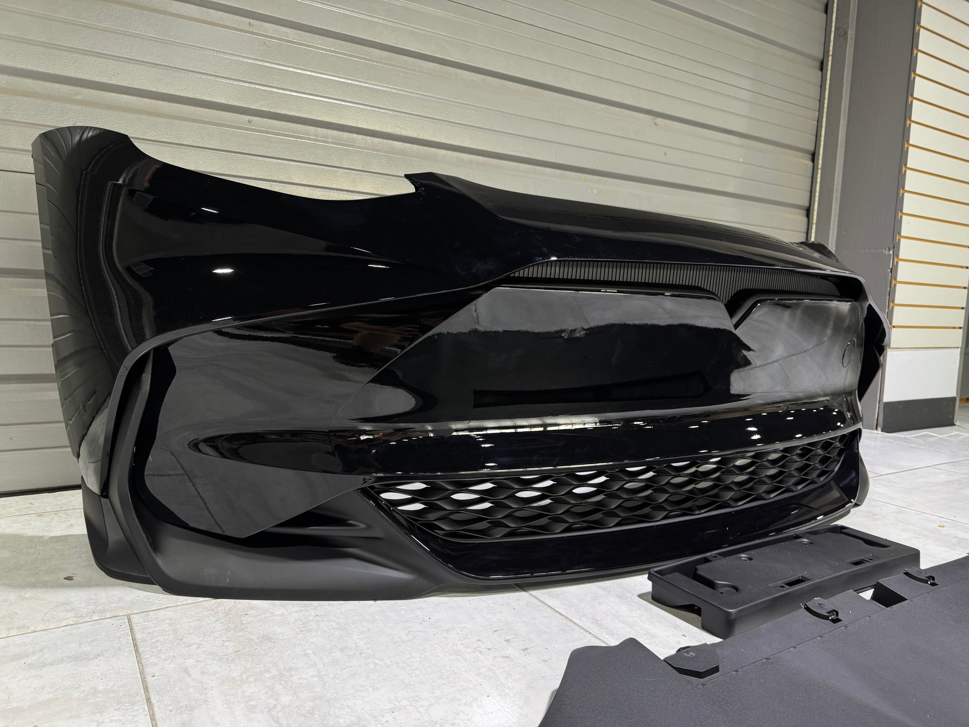Tesla Model Y / Performance 2021-ON with Aftermarket Parts - Loong Flames Max Front Bumper PP from Yofer.co