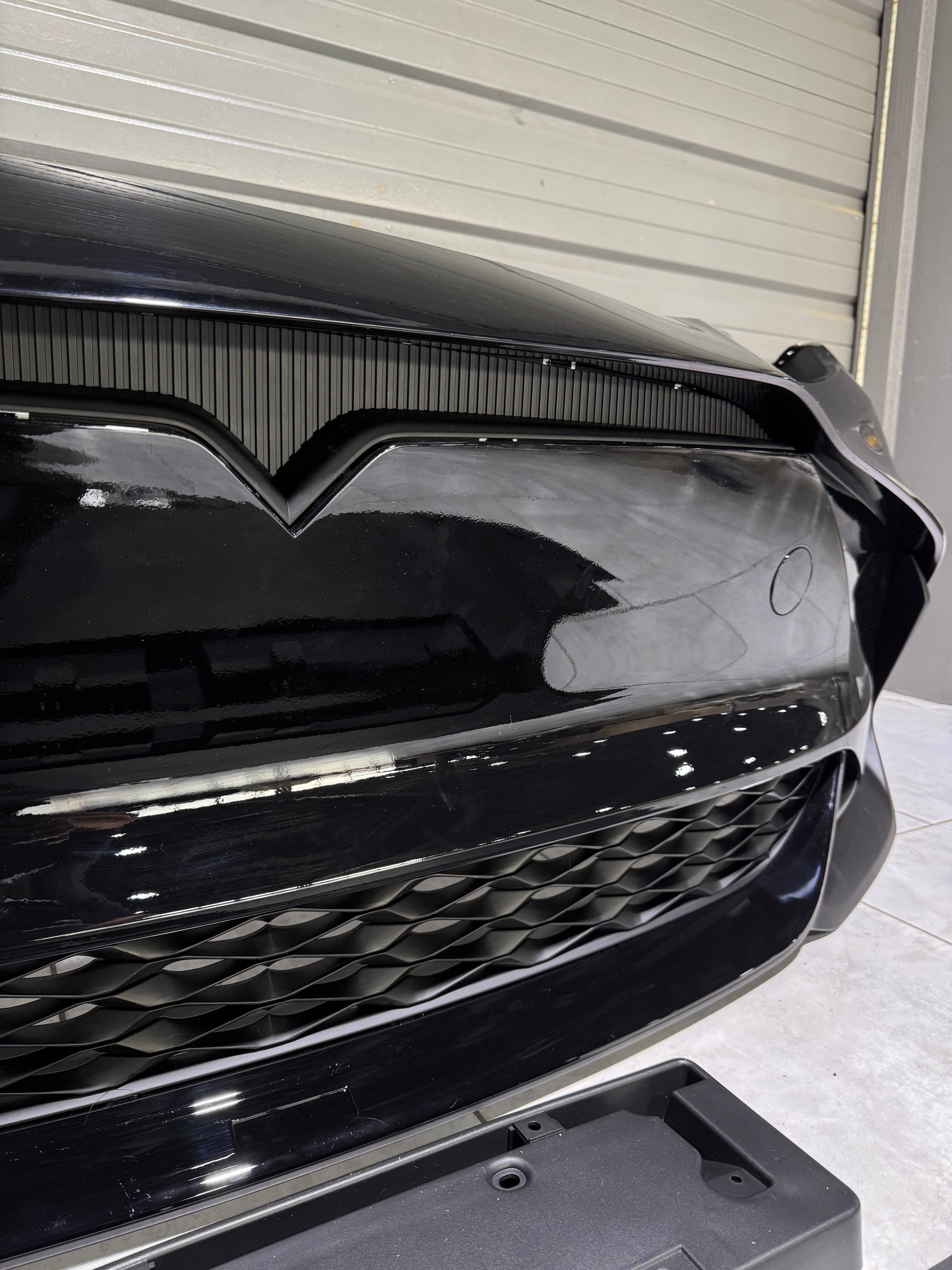 Tesla Model Y / Performance 2021-ON with Aftermarket Parts - Loong Flames Max Front Bumper PP from Yofer.co