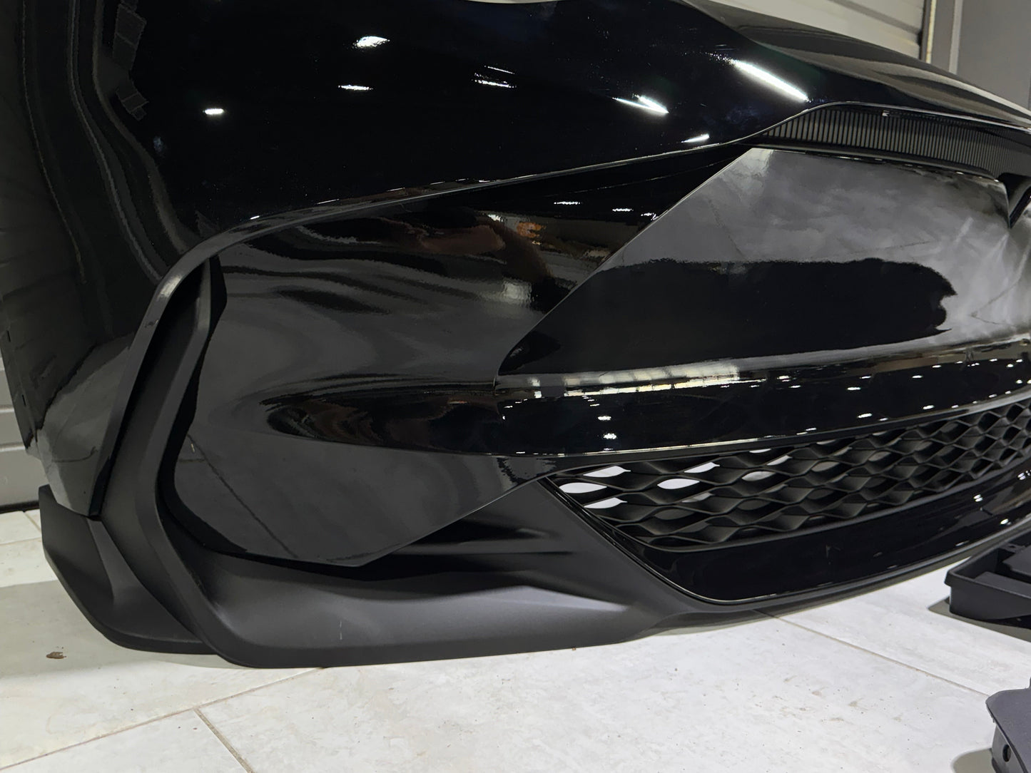 Tesla Model Y / Performance 2021-ON with Aftermarket Parts - Loong Flames Max Front Bumper PP from Yofer.co