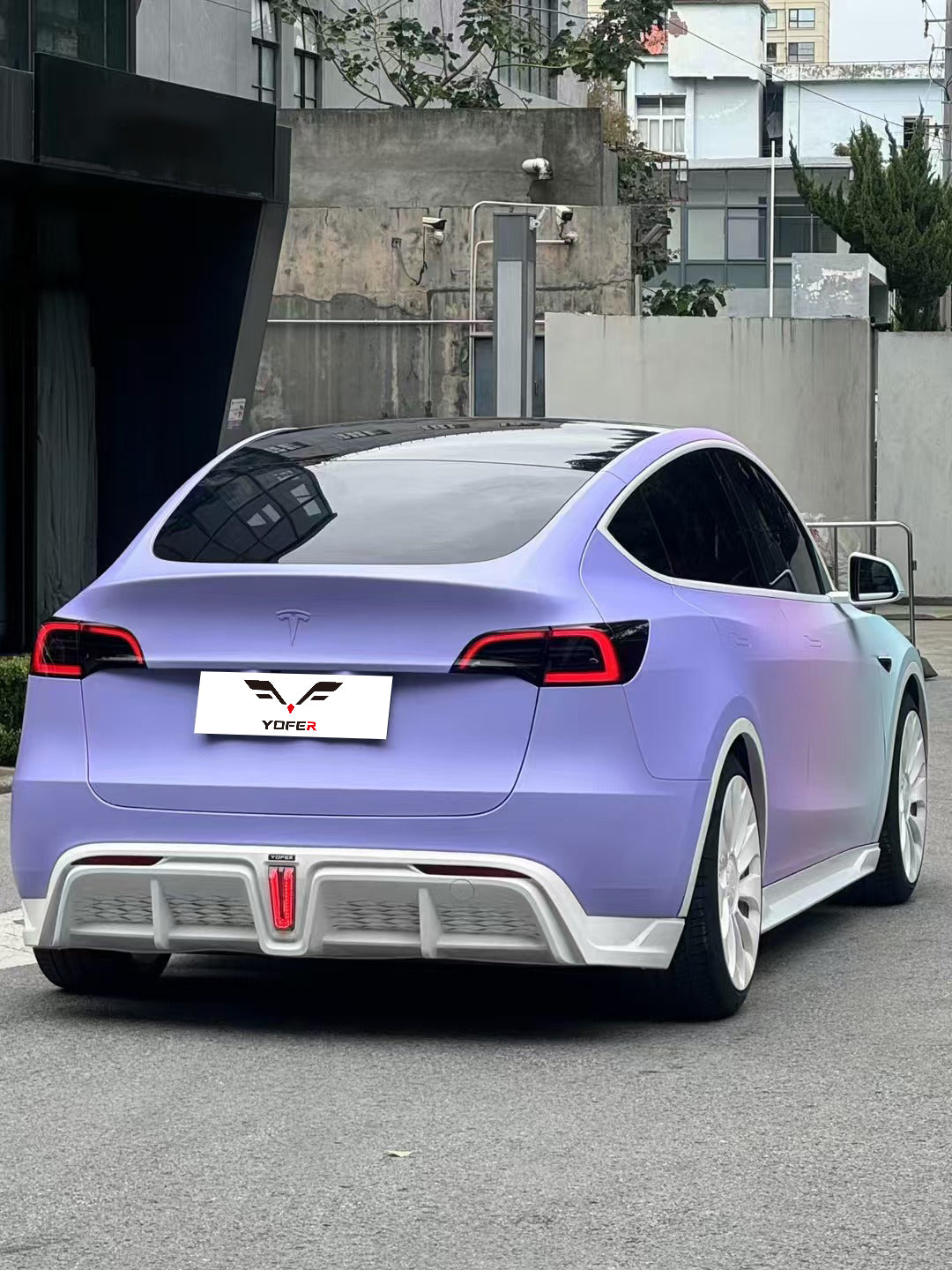 Tesla Model Y / Performance 2021-ON with Aftermarket Parts - Loong Flames Max Rear Diffuser PP from Yofer.co