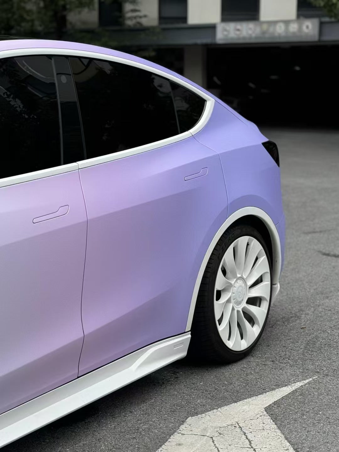 Tesla Model Y / Performance 2021-ON with Aftermarket Parts - Loong Flames Max Side Skirts PP from Yofer.co