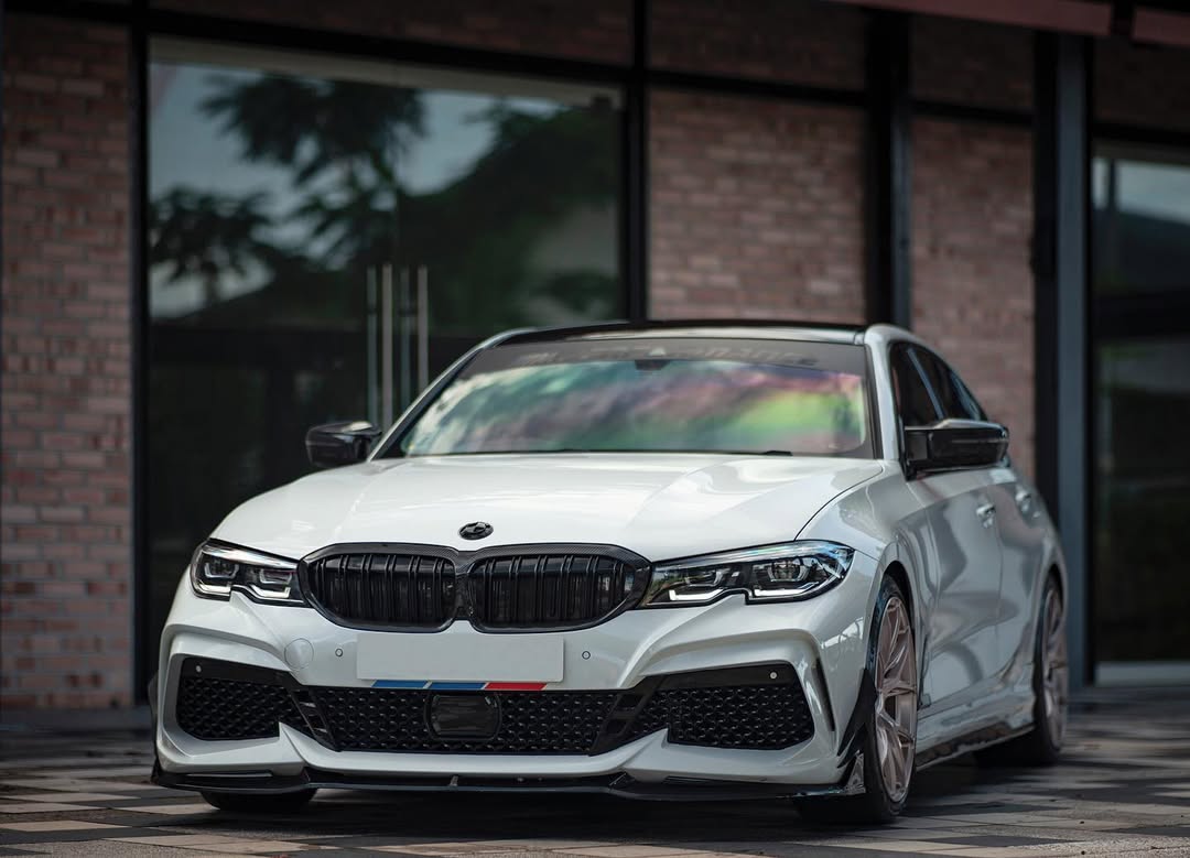 BMW 3 Series M340i 330i G20 G21 Pre-LCI 2019 2010 2021 2022 with Aftermarket Parts - Front Bumper & Lip PP from Yofer.co