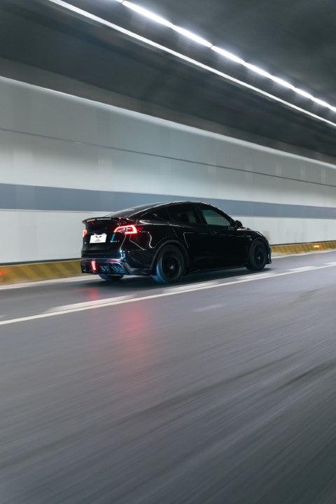 Tesla Model Y / Performance 2021-ON with Aftermarket Parts - Loong Flames Max Rear Diffuser PP from Yofer.co