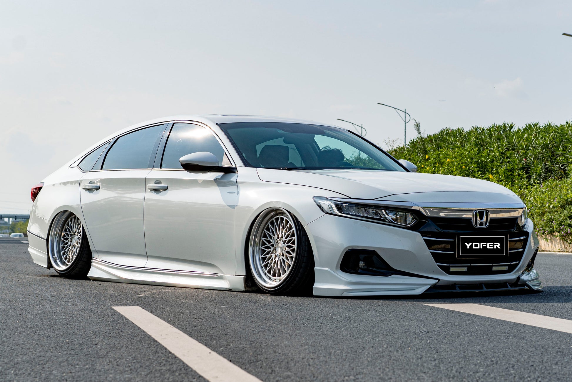 Honda Accord 10.5th Gen facelift 2021-2022 with Aftermarket Parts - Front Lip Splitter PP from Yofer.co
