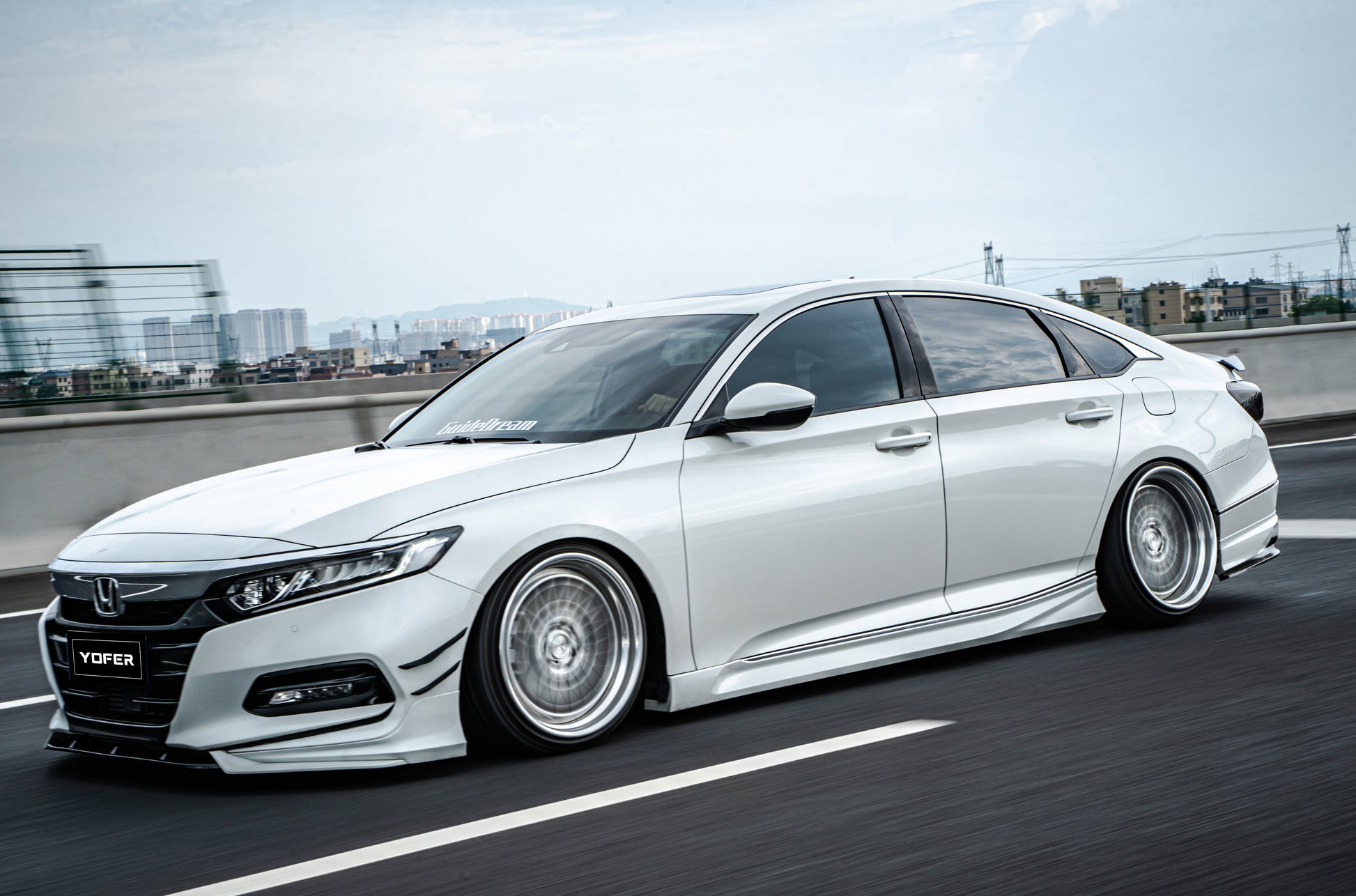 Honda Accord 10th 10.5th Gen 2018-2022 with Aftermarket Parts - Side Skirts PP from Yofer.co
