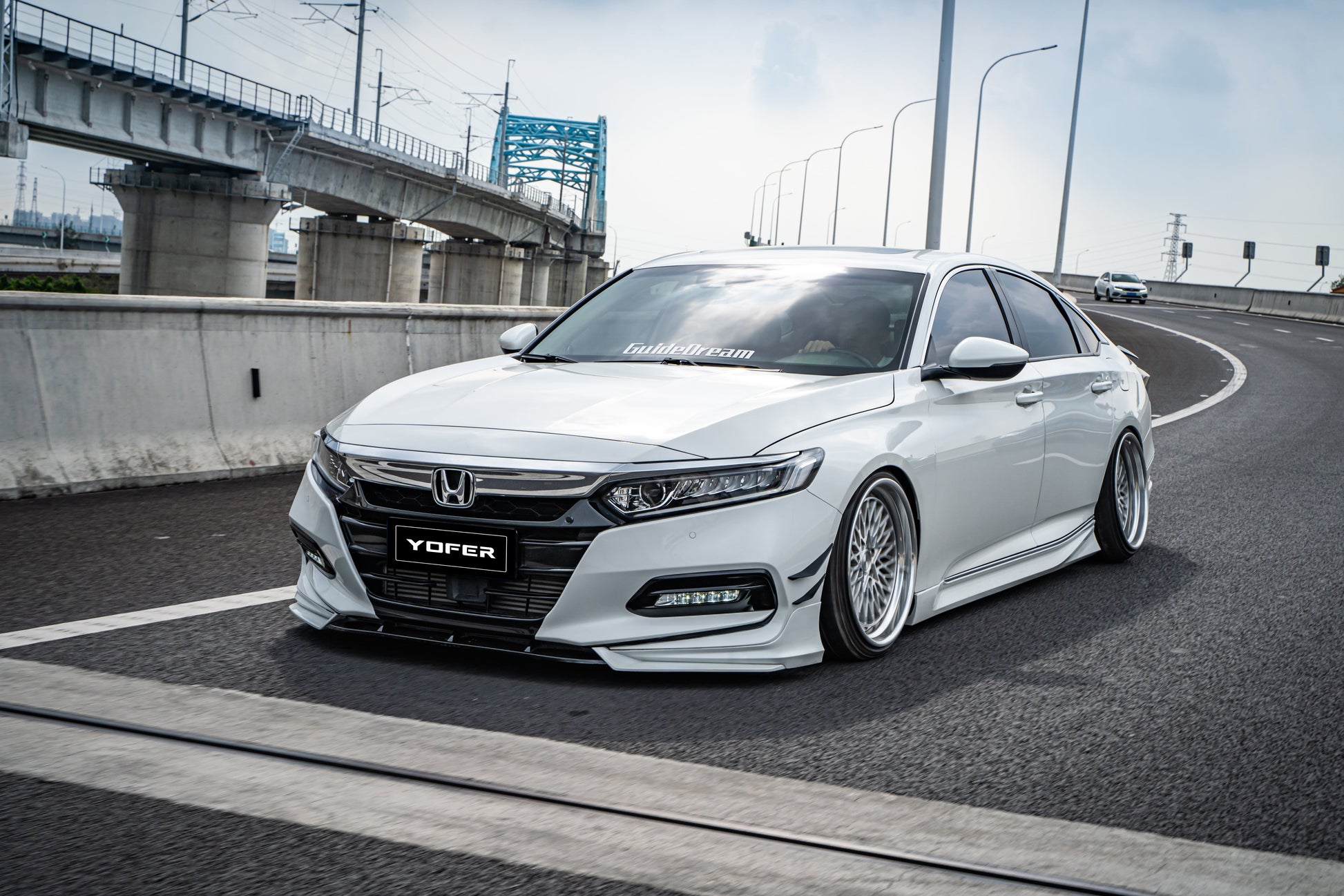 Honda Accord 10th 10.5th Gen 2018-2022 with Aftermarket Parts - Side Skirts PP from Yofer.co
