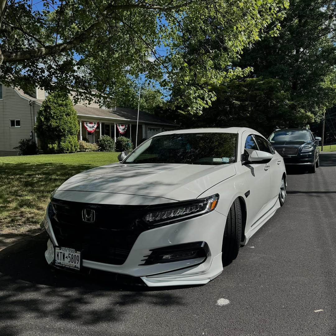 Honda Accord 10th Gen Pre-facelift 2018-2020 with Aftermarket Parts - Front Lip PP from Yofer.co