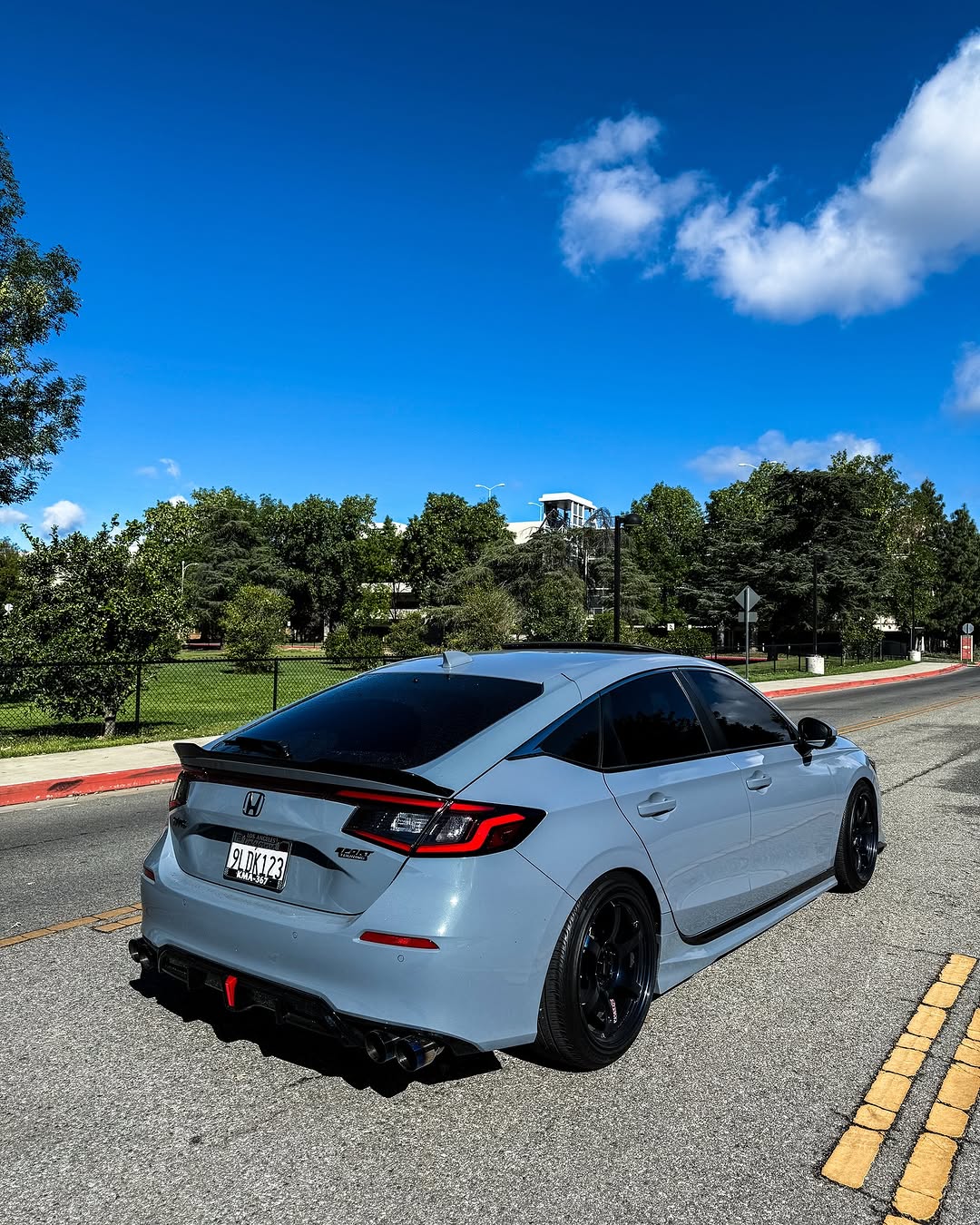 Honda Civic 11th Gen FE1 FE2 FE4 2022-ON & Civic 11th Gen FL1 FL2 FL4 2022-ON with Aftermarket Parts - Side Skirts PP from Yofer.co