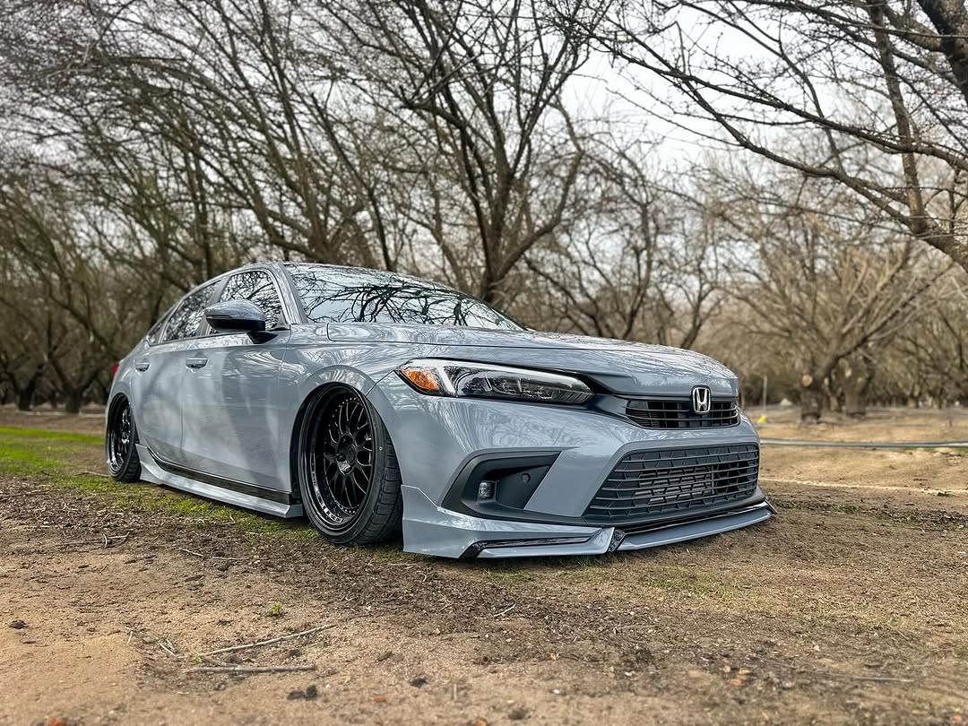 Honda Civic 11th Gen FE1 FE2 FE4 2022-ON & Civic 11th Gen FL1 FL2 FL4 2022-ON with Aftermarket Parts - Side Skirts PP from Yofer.co