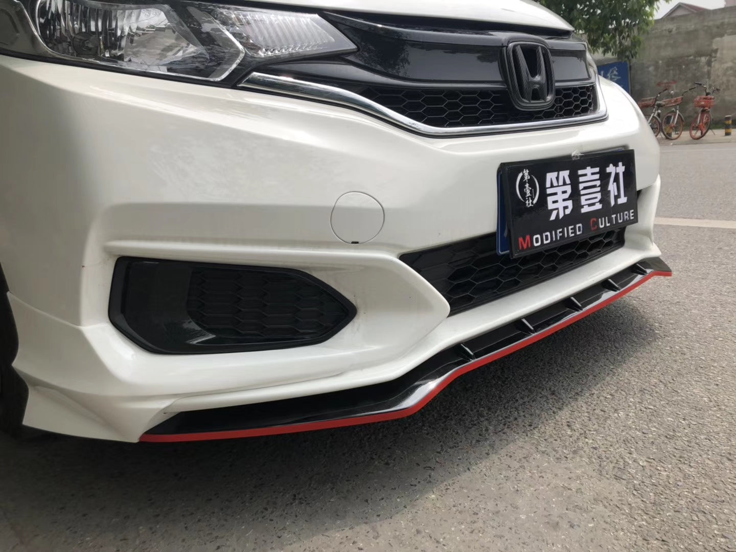 Honda Fit 3rd Gen GK3 GK4 GK5 GK6 GK7 GH7 GP5 GP6 2018 2019 2020 with Aftermarket Parts - Front Lip Splitter PP from Yofer.co