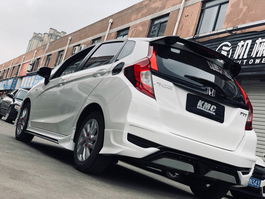 Honda Fit 3rd Gen GK3 GK4 GK5 GK6 GK7 GH7 GP5 GP6 2018 2019 2020 with Aftermarket Parts - Side Skirts PP from Yofer.co