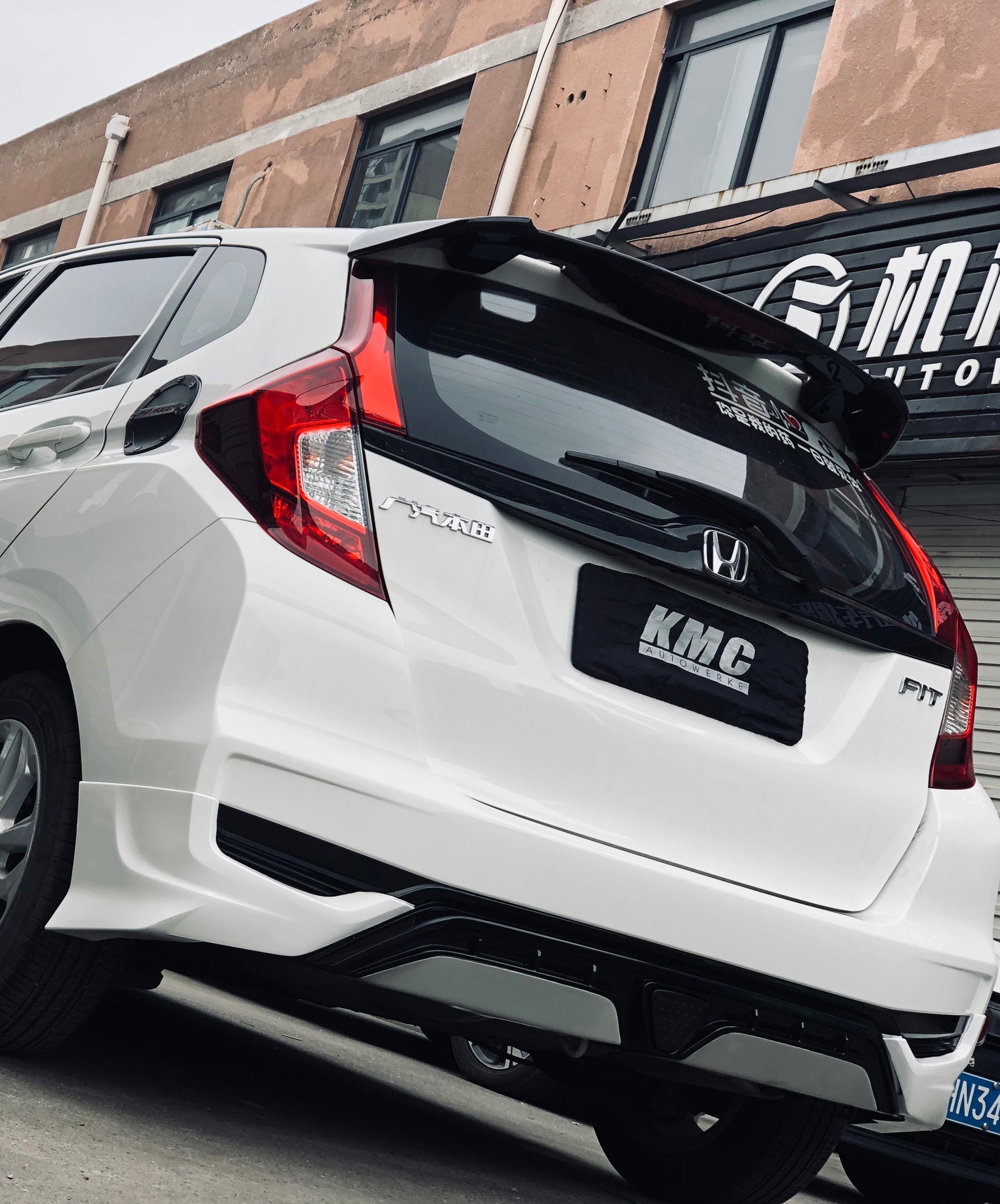 Honda Fit 3rd Gen GK3 GK4 GK5 GK6 GK7 GH7 GP5 GP6 2018 2019 2020 with Aftermarket Parts - Rear Roof Spoiler ABS from Yofer.co