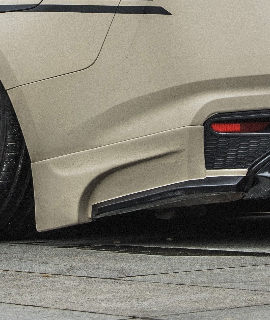 Nissan Altima L34 2019 2020 2021 2022 with Aftermarket Parts - Rear Diffuser & Canards PP from Yofer.co