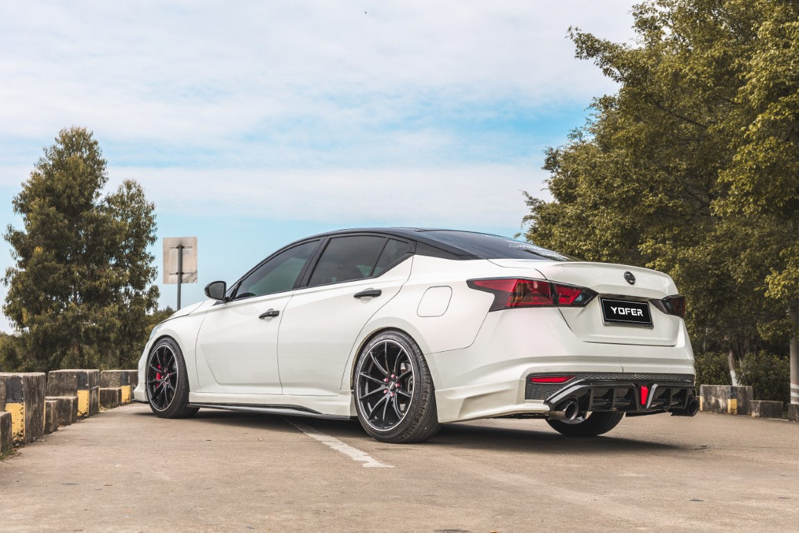 Nissan Altima  L34 2019-2022 with Aftermarket Parts - Side Skirts PP from Yofer.co