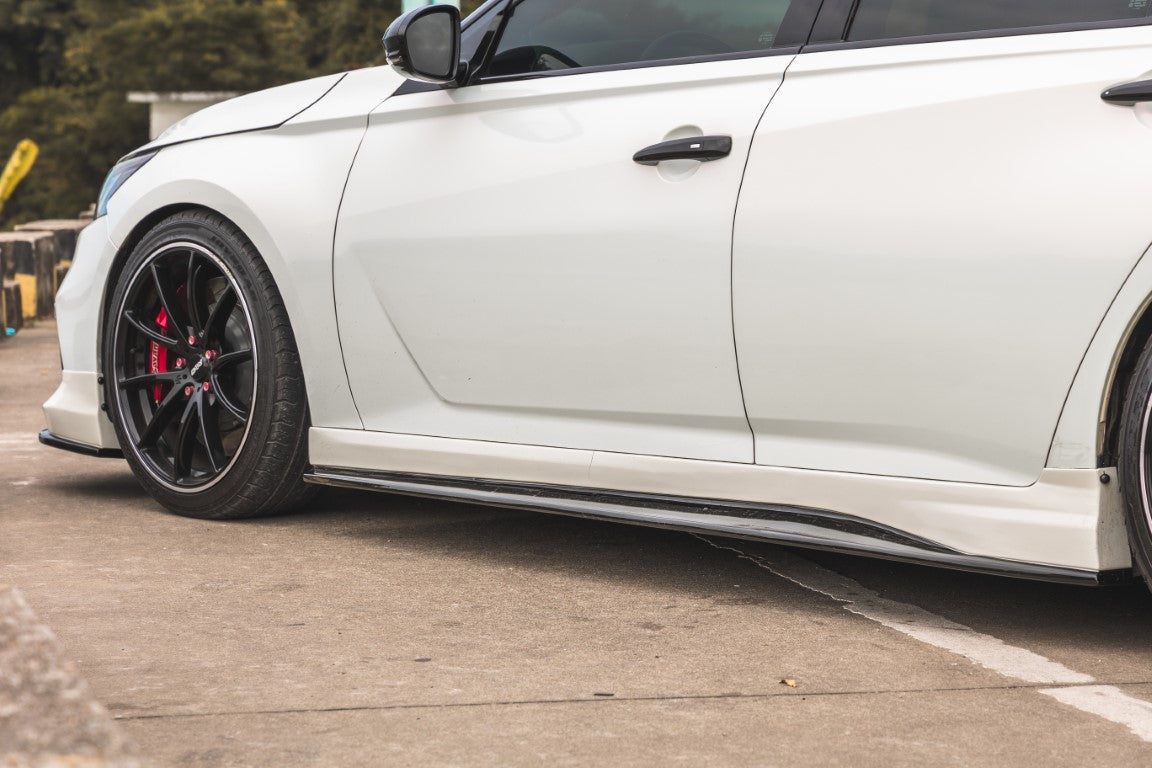 Nissan Altima  L34 2019-2022 with Aftermarket Parts - Side Skirts PP from Yofer.co