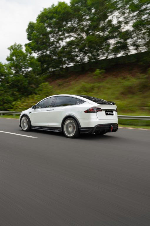 Tesla Model X Performance / Plaid / Standard Range / P100D / P90D / Long Range Plus / Base / 100D / 90D / 75D / 70D 2016-2021 with Aftermarket Parts - Rear Diffuser PP from Yofer.co