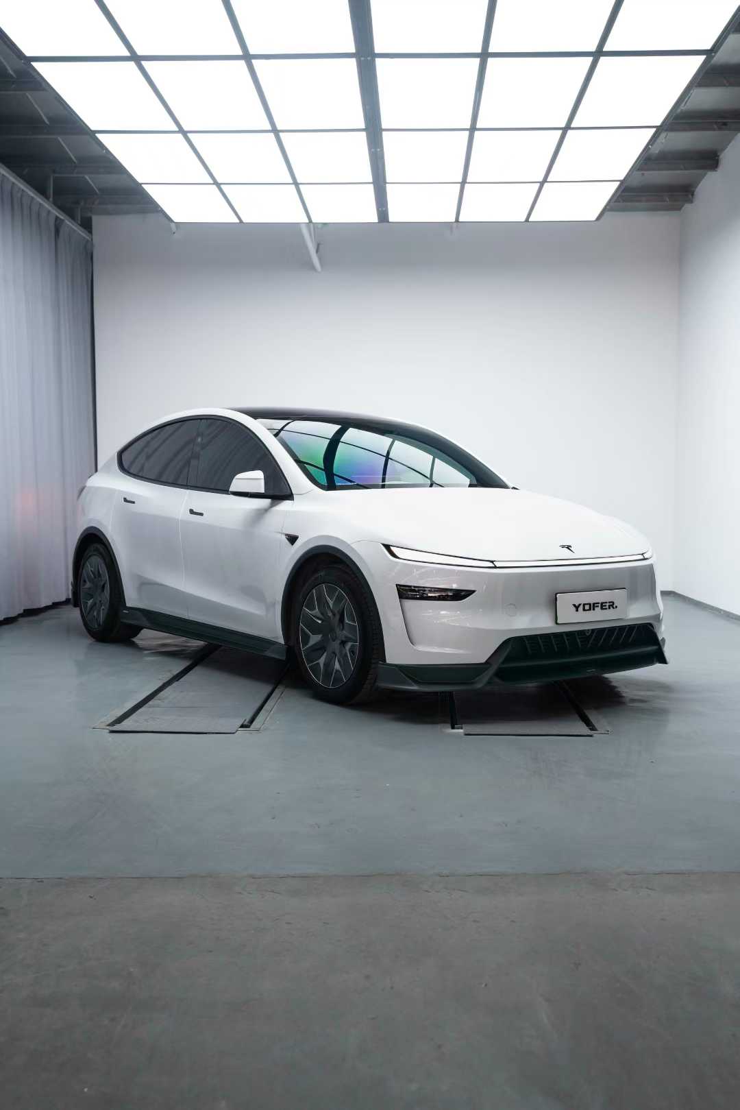 Tesla Model Y Juniper 2026-ON with Aftermarket Parts - Loong Flames Pro Front Lip PP Polypropylene from Yofer.co