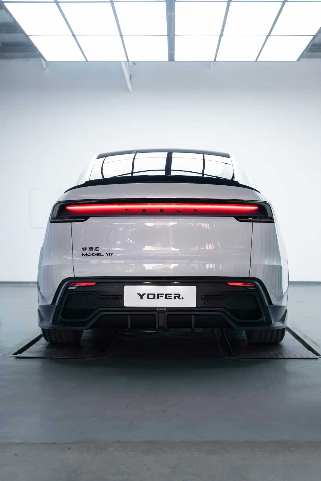 Tesla Model Y Juniper 2026-ON with Aftermarket Parts - Loong Flames Rear Diffuser PP Polypropylene from Yofer.co