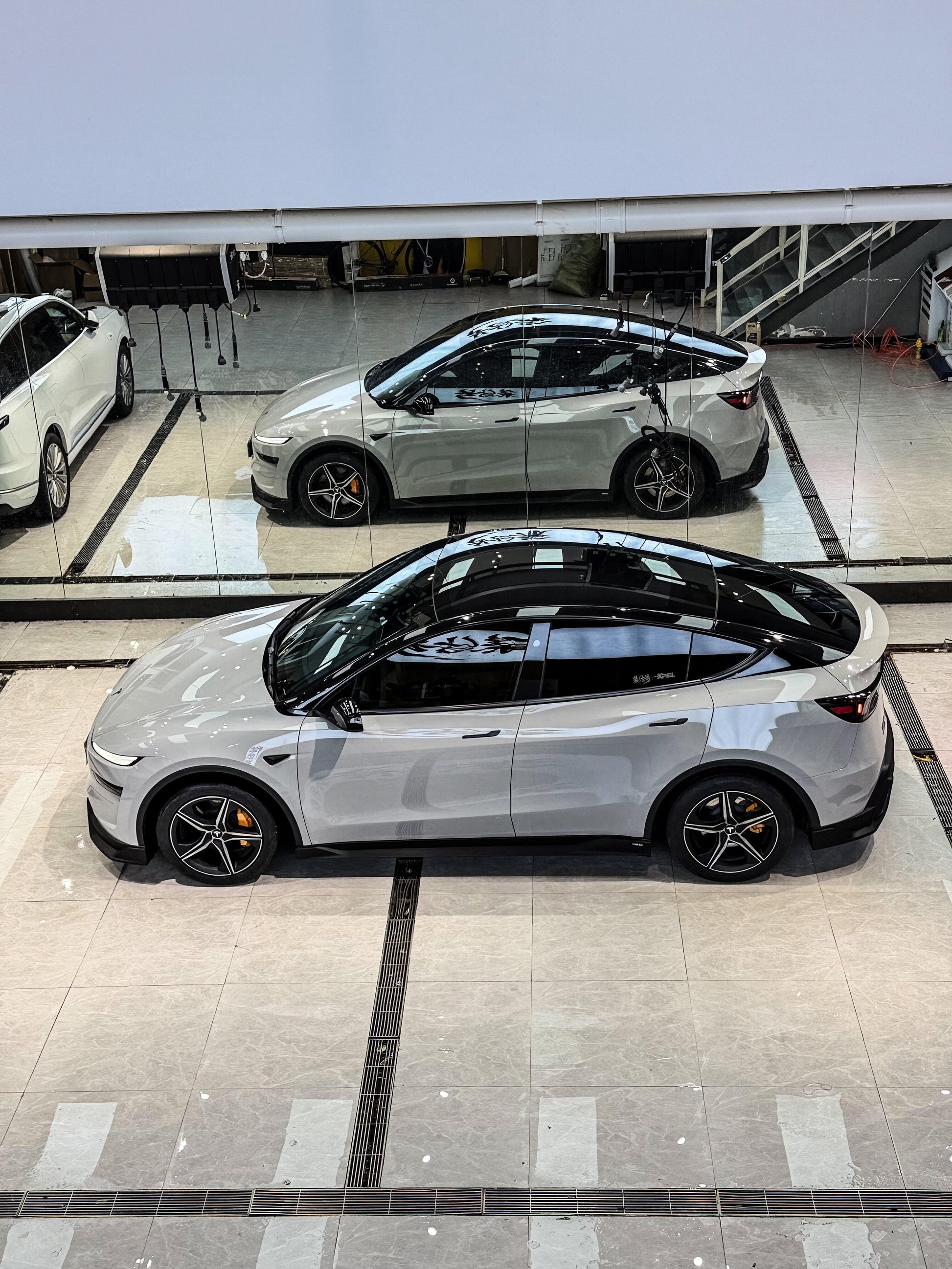 Tesla Model Y Juniper 2026-ON with Aftermarket Parts - Loong Flames Side Skirts PP Polypropylene from Yofer.co
