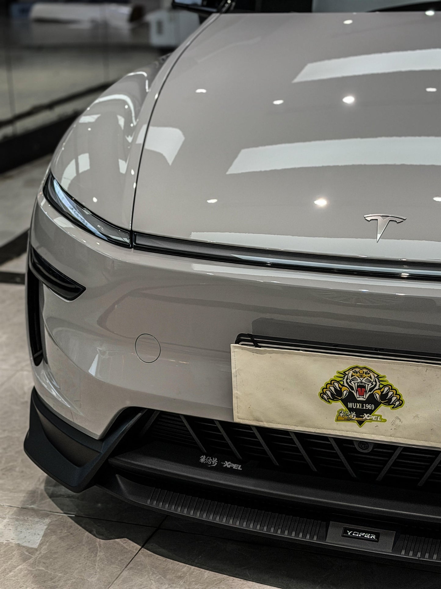 Tesla Model Y Juniper 2026-ON with Aftermarket Parts - Loong Flames Pro Front Lip PP Polypropylene from Yofer.co