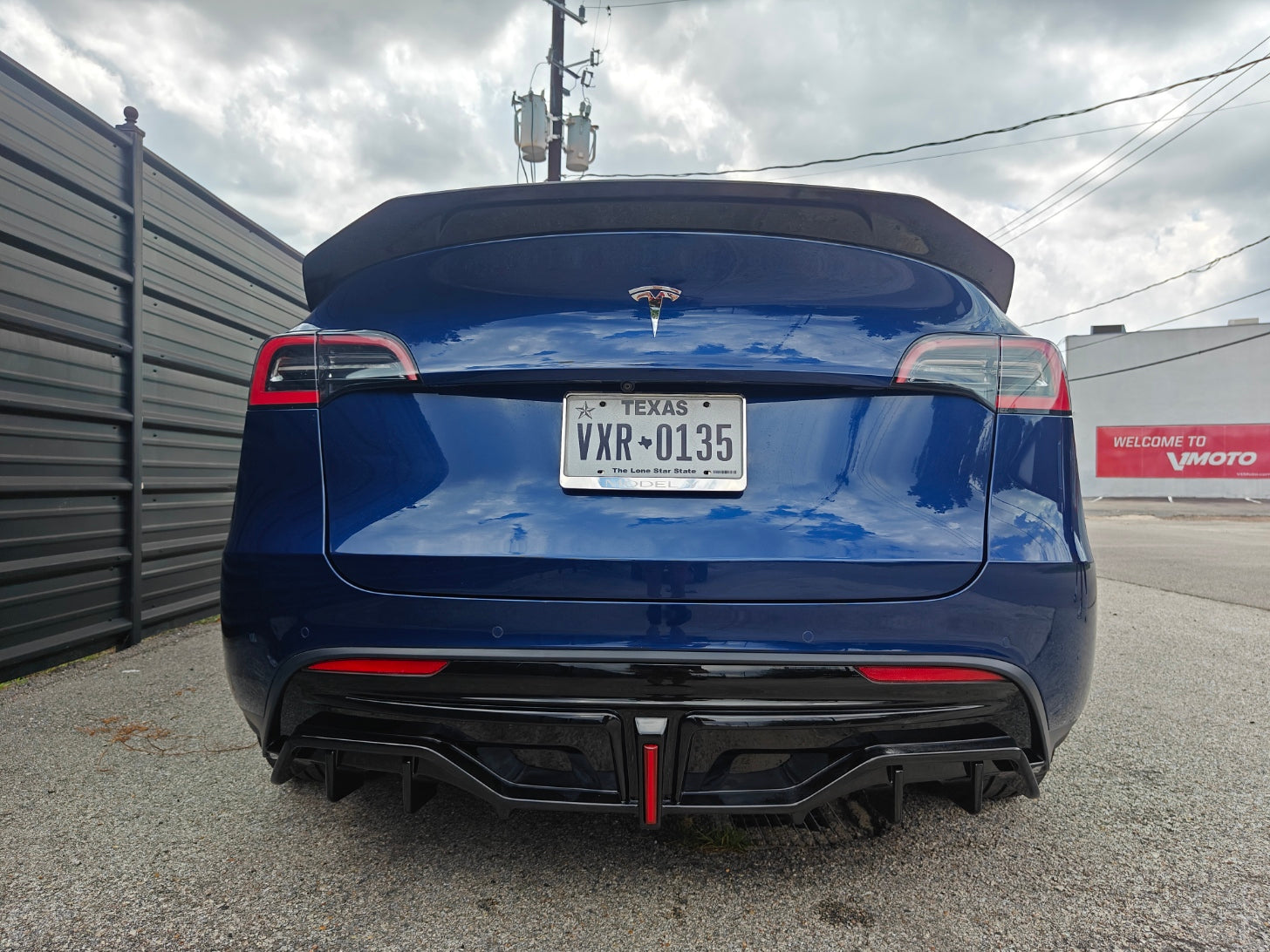 Tesla Model Y / Performance 2021 2022 2023 2024 with Aftermarket Parts - V2 Rear Diffuser PP from Yofer.co