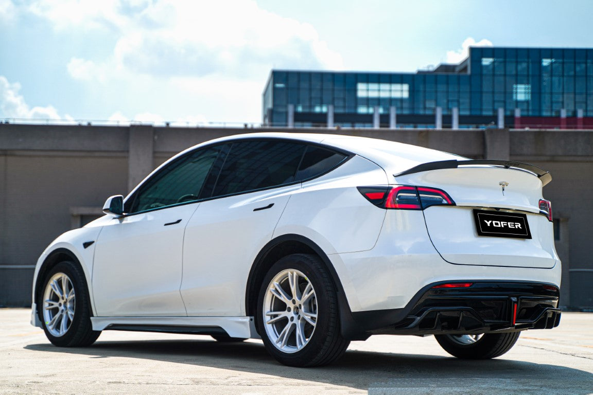 Tesla Model Y / Performance 2021 2022 2023 2024 with Aftermarket Parts - V2 Rear Diffuser PP from Yofer.co