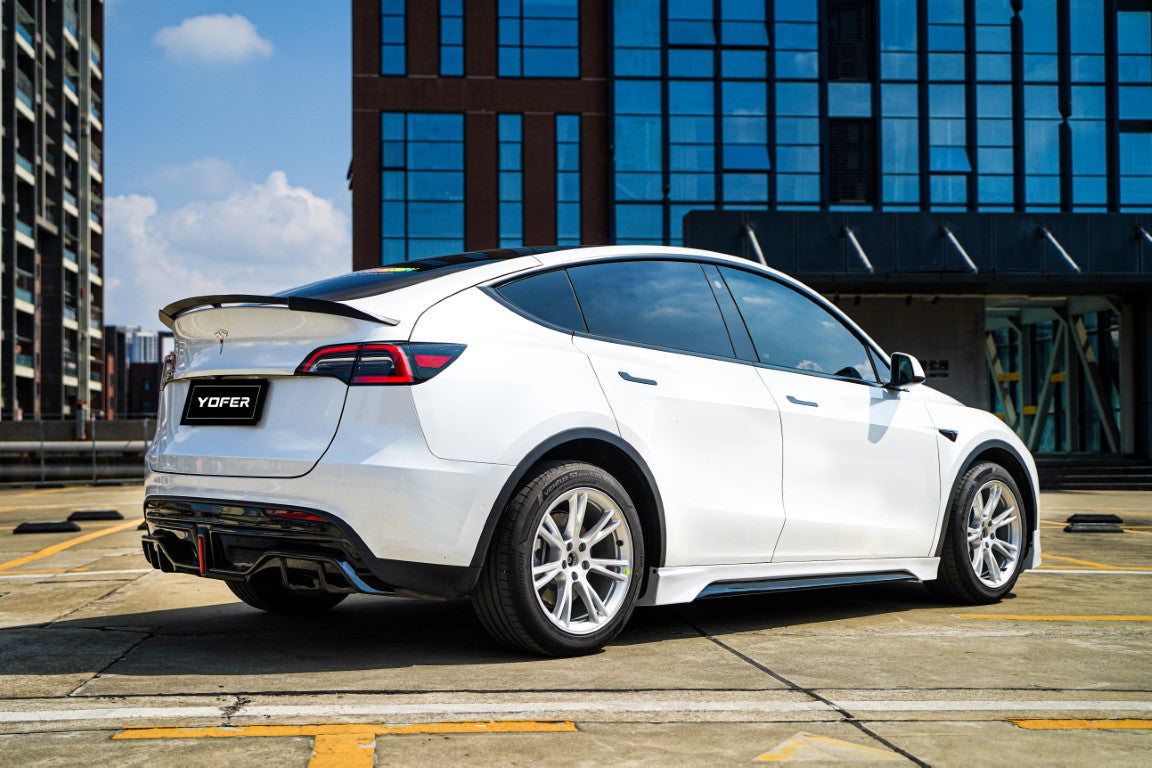 Tesla Model Y / Performance 2021 2022 2023 2024 with Aftermarket Parts - V2 Rear Diffuser PP from Yofer.co