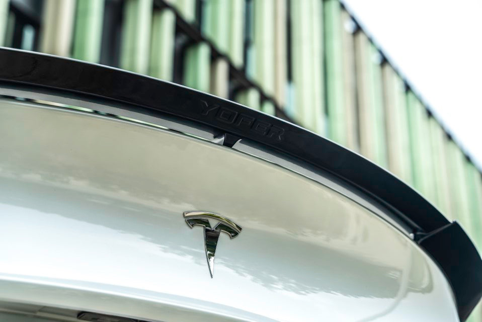 Tesla Model Y / Performance 2021 2022 2023 2024 with Aftermarket Parts - V2 Rear Lip Spoiler PP from Yofer.co