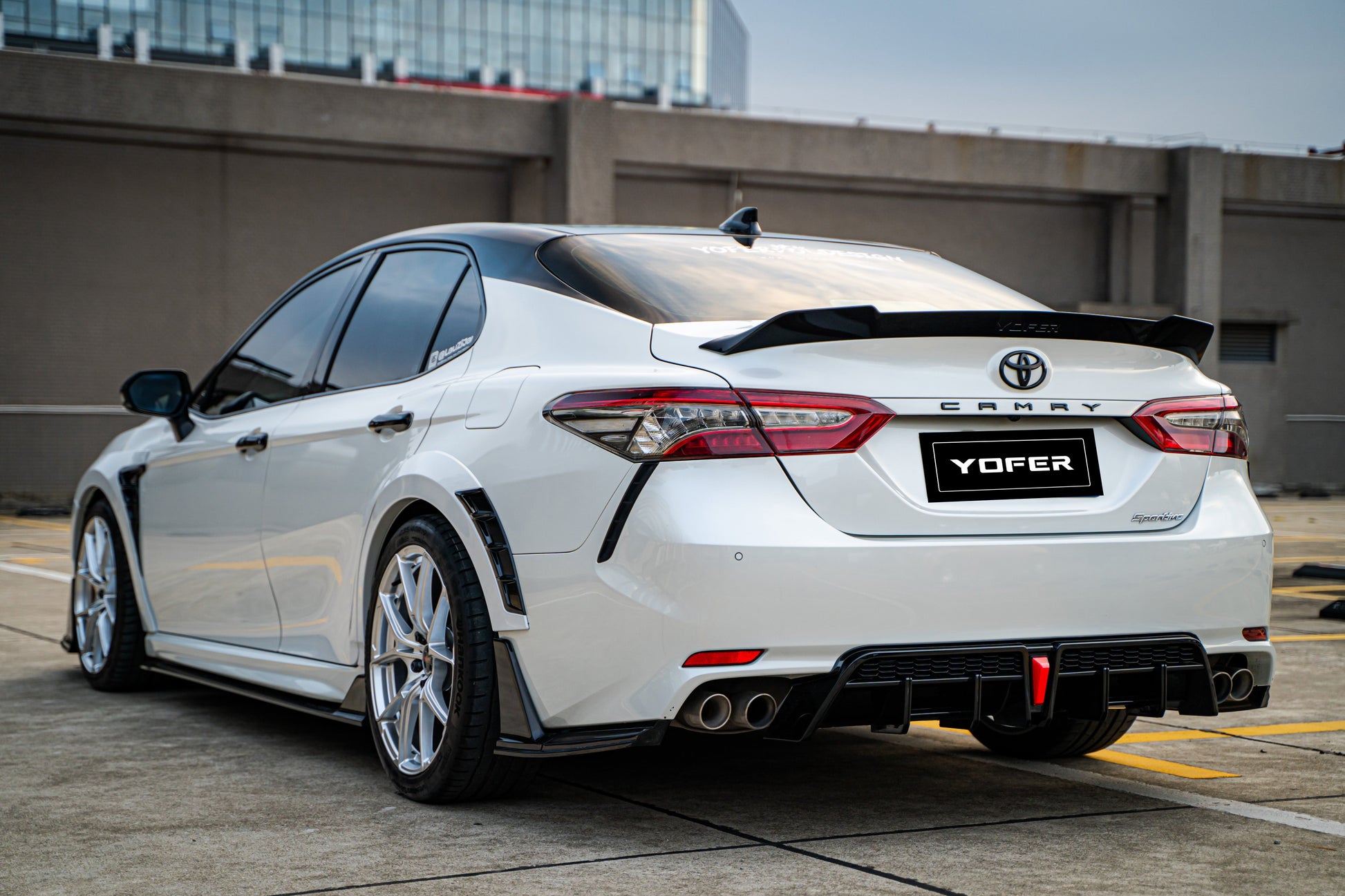 Toyota Camry 8th Gen XV70 TRD SE XSE LE XLE 2018-2024 with Aftermarket Parts - Side Skirts PP from Yofer.co
