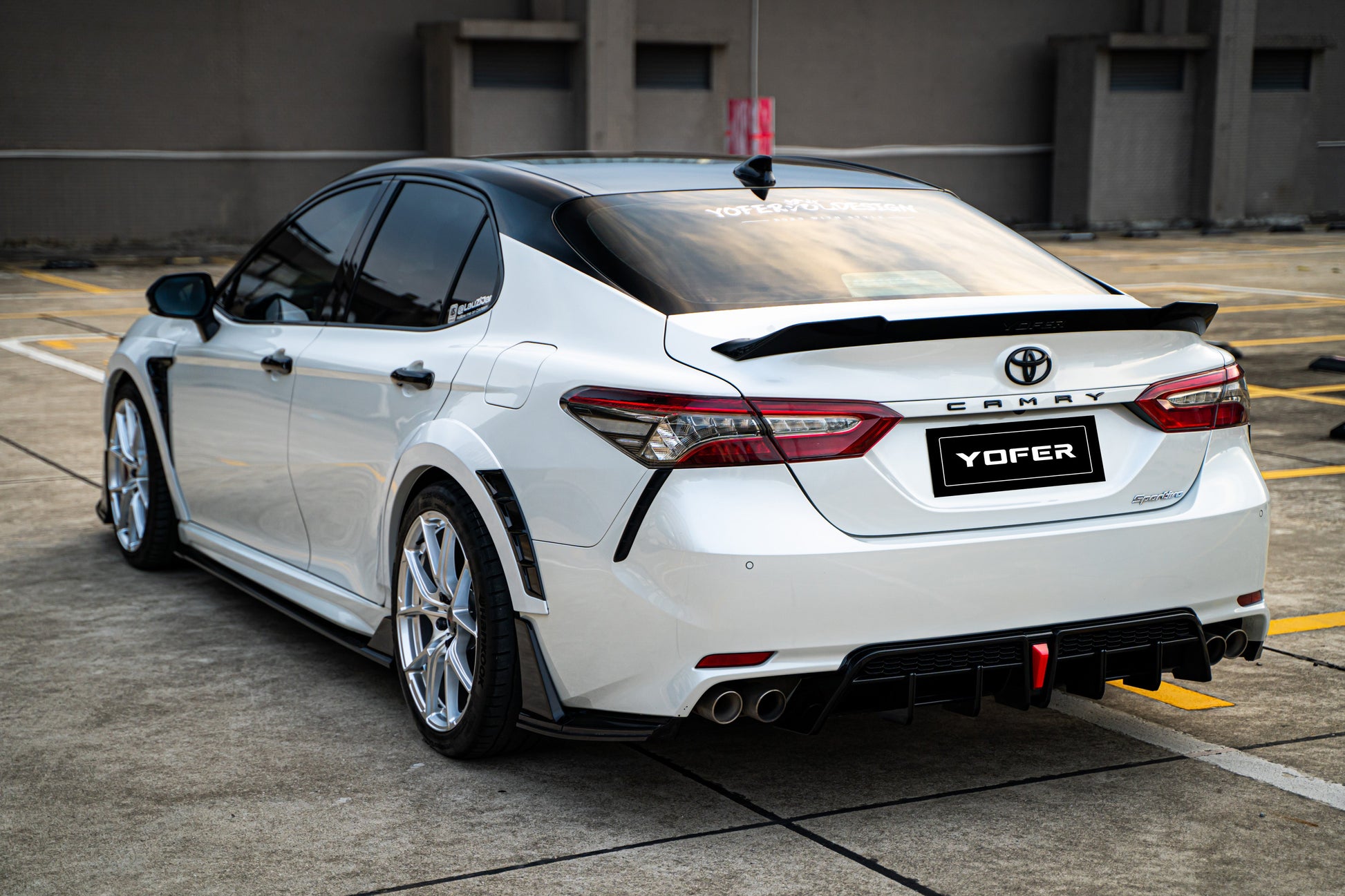 Toyota Camry 8th Gen XV70 TRD SE XSE LE XLE 2018-2024 with Aftermarket Parts - Widebody Wheel Arches PP from Yofer.co