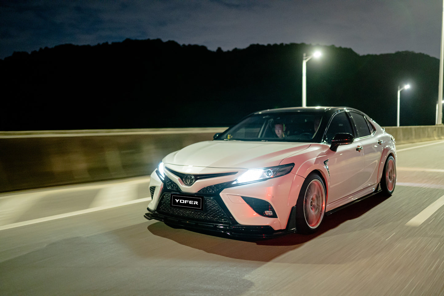 Toyota Camry 8th Gen XV70 TRD SE XSE LE XLE 2018-2024 with Aftermarket Parts - Side Skirts PP from Yofer.co