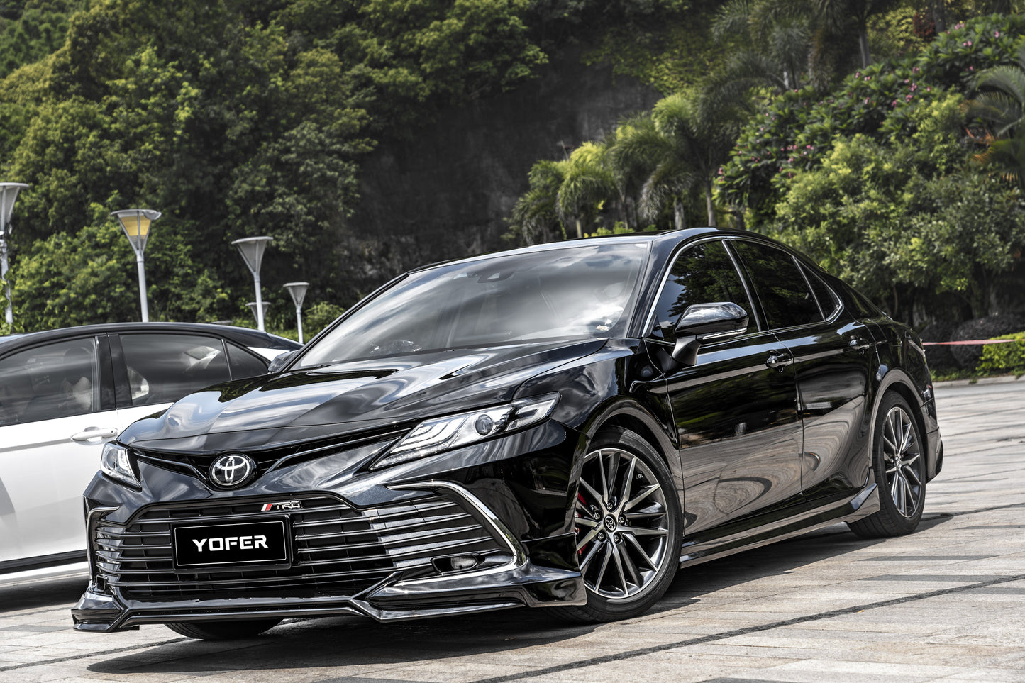 Toyota Camry 8th Gen XV70 LE XLE 2021-2024 with Aftermarket Parts - Front Lip Splitter PP from Yofer.co