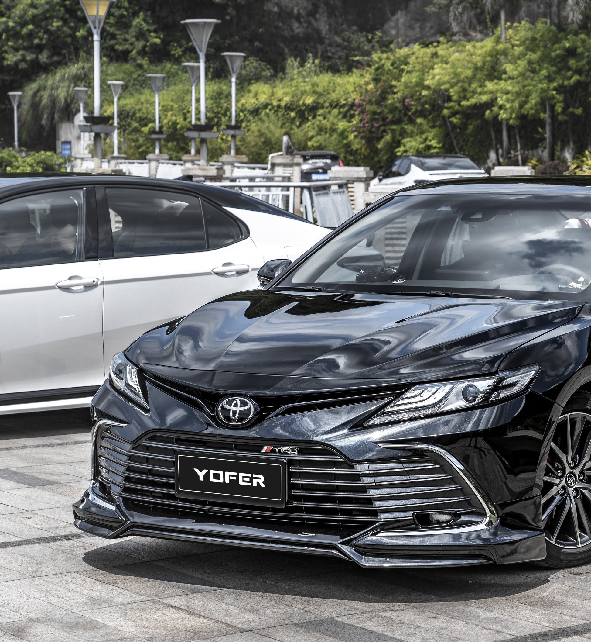 Toyota Camry 8th Gen XV70 LE XLE 2021-2024 with Aftermarket Parts - Front Lip Splitter PP from Yofer.co