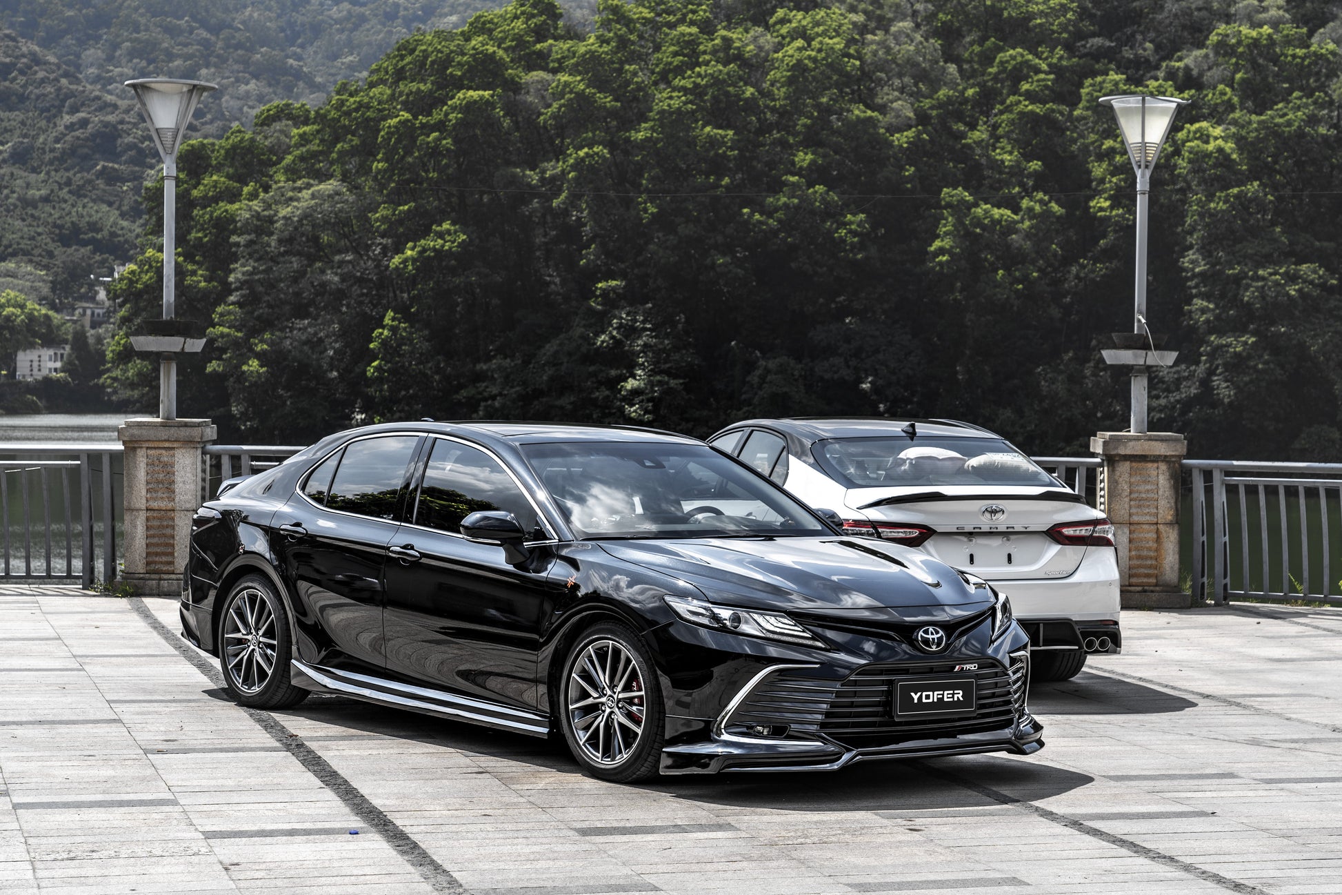 Toyota Camry 8th Gen XV70 LE XLE 2021-2024 with Aftermarket Parts - Front Lip Splitter PP from Yofer.co