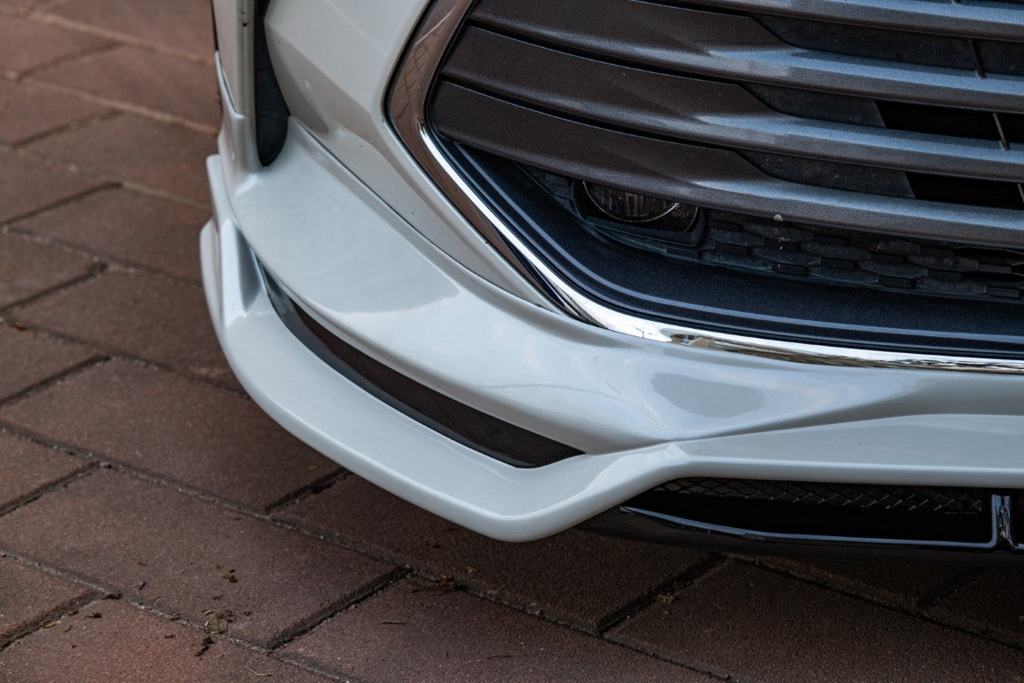 Toyota Avalon 5th Gen XX50 2019-2022 with Aftermarket Parts - Front Lip Splitter PP from Yofer.co