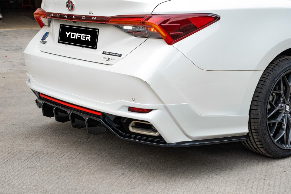 Toyota Avalon 5th Gen XX50 2019-2022 with Aftermarket Parts - Rear Diffuser & Canards PP from Yofer.co