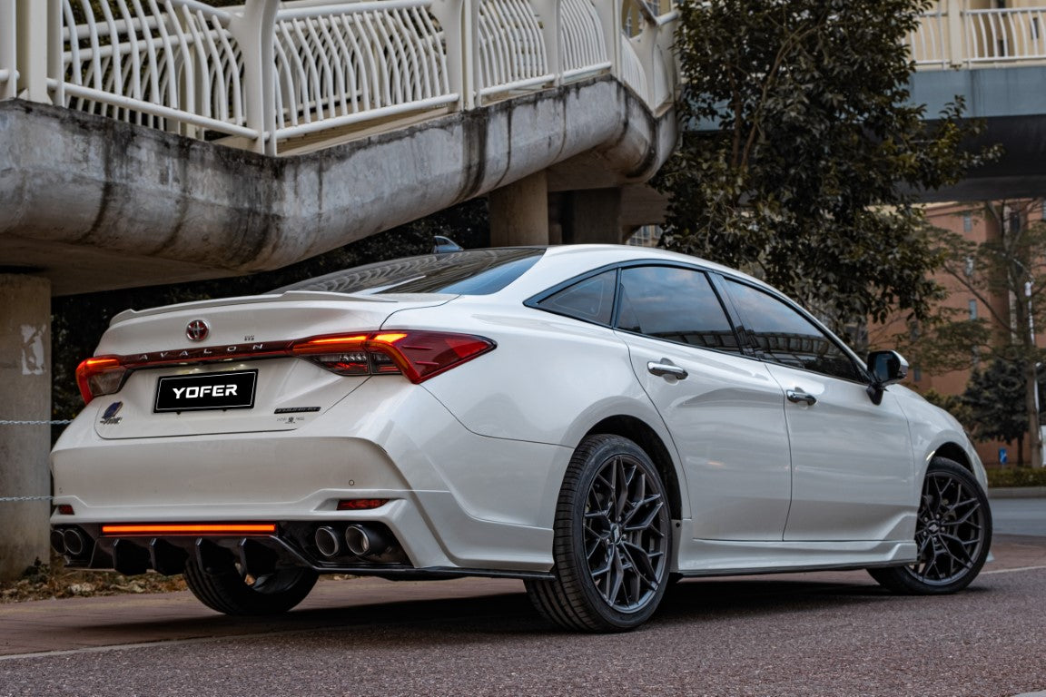 Toyota Avalon 5th Gen XX50 2019-2022 with Aftermarket Parts - Rear Diffuser & Canards PP from Yofer.co