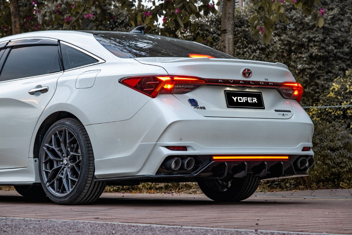 Toyota Avalon 5th Gen XX50 2019-2022 with Aftermarket Parts - Rear Diffuser & Canards PP from Yofer.co